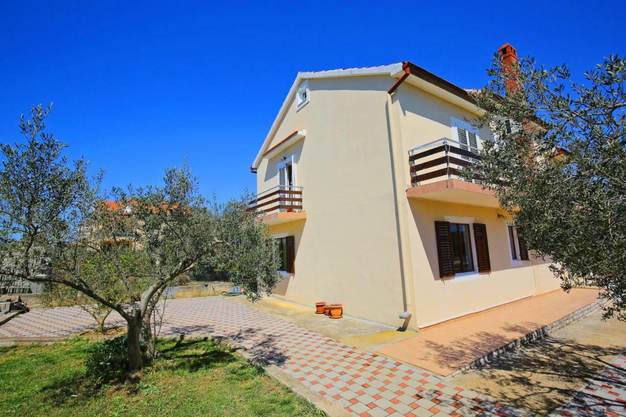 Apartman Large Gardens 2 *